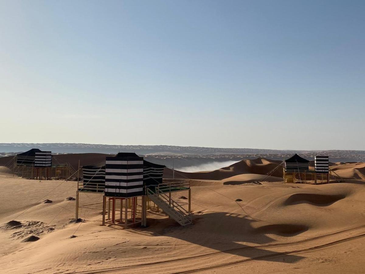 Oman Desert Private Camp Shahiq Екстер'єр фото