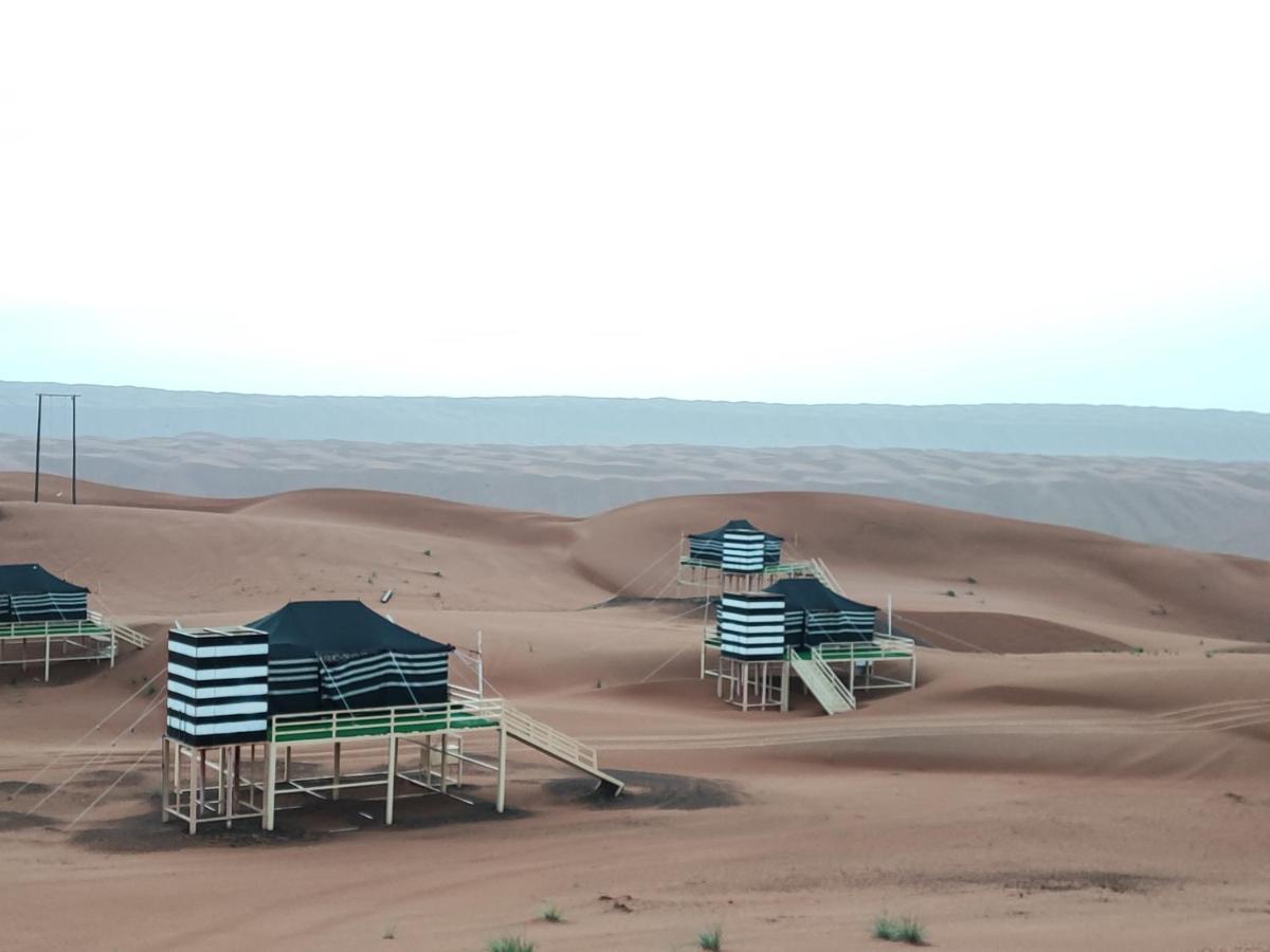 Oman Desert Private Camp Shahiq Екстер'єр фото