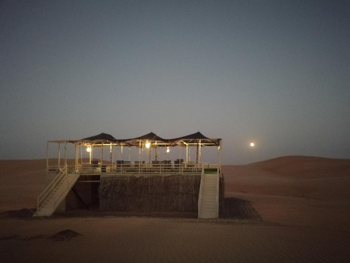 Oman Desert Private Camp Shahiq Екстер'єр фото